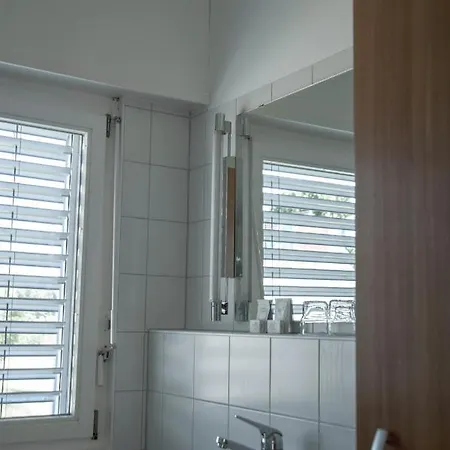 Und Restaurant Wolfensberg Hotell 3*