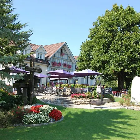 Und Restaurant Wolfensberg 3*
