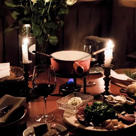 Und Restaurant Wolfensberg 3*