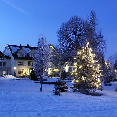 Und Restaurant Wolfensberg 3*