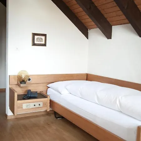 Und Restaurant Wolfensberg Degersheim